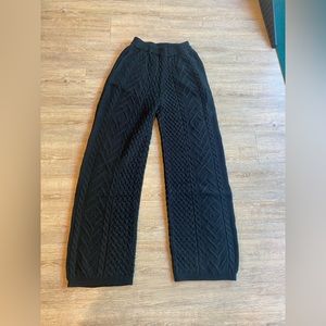 NWT Women’s Black Knit Sweater Pants Size Small JLUXLABEL